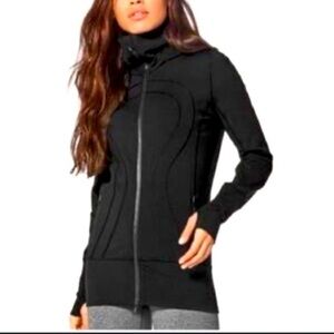 LULULEMON Stride 2 jacket full zip hoodie sz 6 black Yoga scuba LULU activewear